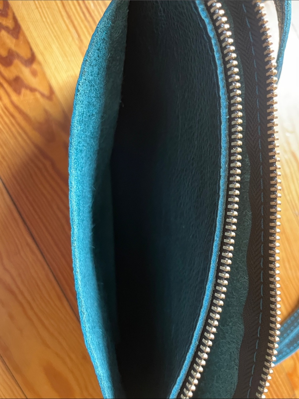 Portland Leather Poppy Purse in Lagoon - Picture 7 of 8